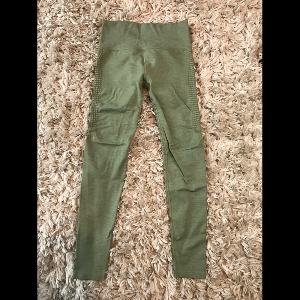 Alphalete halo leggings